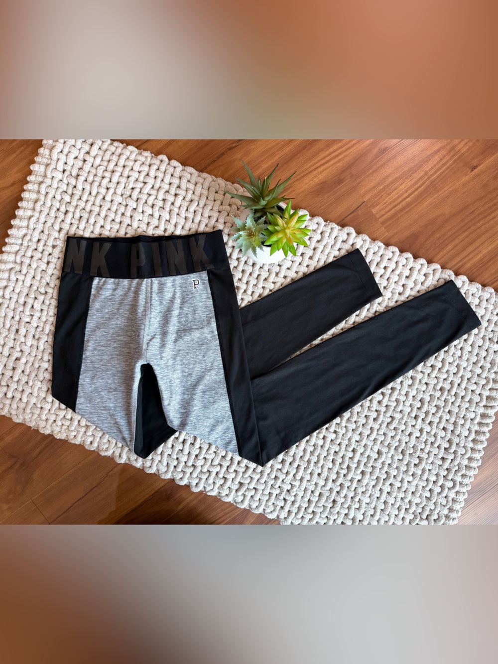 Victorias Secret | PINK Ultimate High Waist Leggings Black/Gray | X-Small